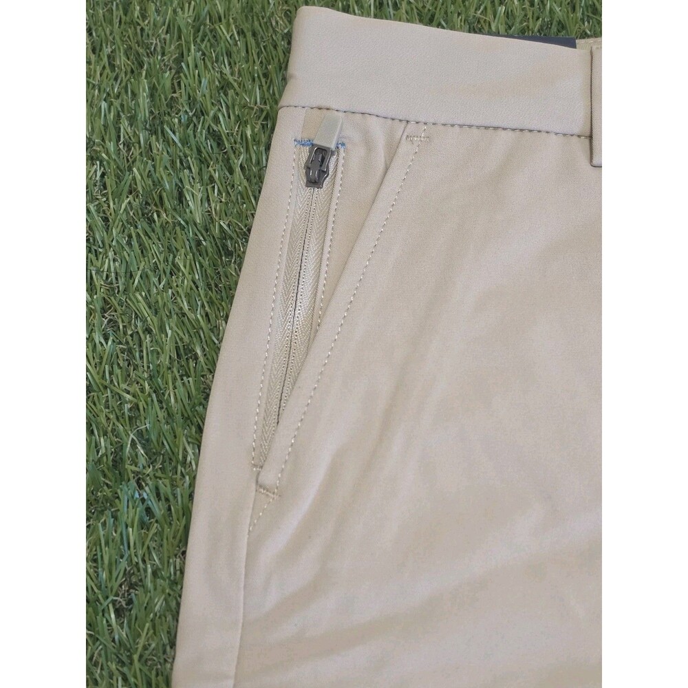 Vineyard Vines Boys Performance On The Go Shorts  Size 14 Color Sand NWT - Picture 4 of 13